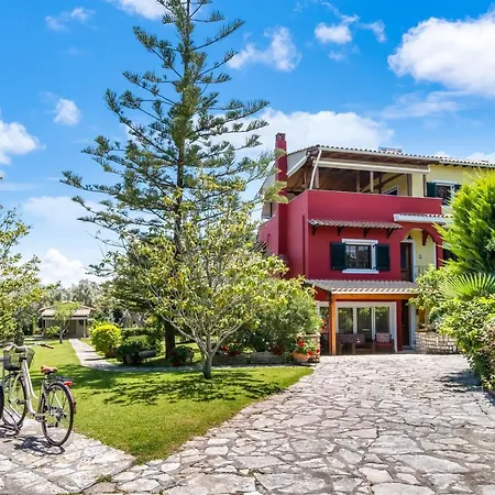 Polys Lefkada 2 公寓